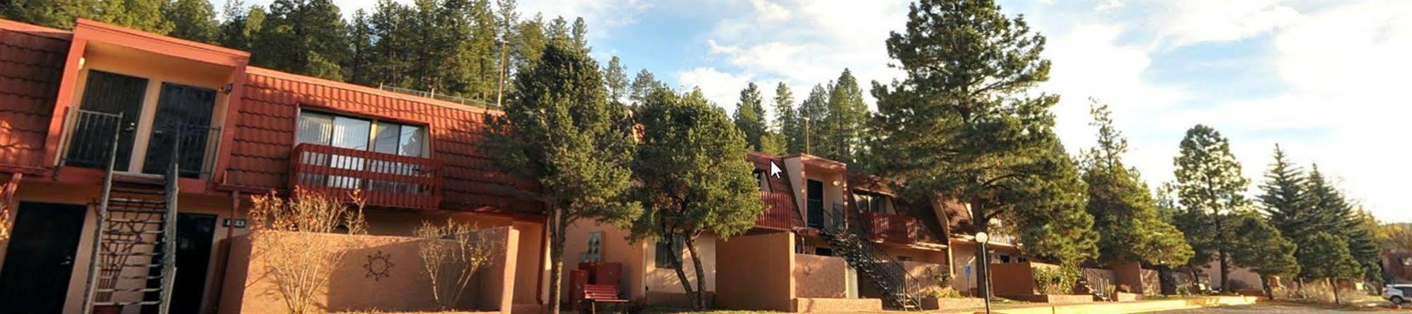 Pinecliff Village Resort Hollywood Exterior foto